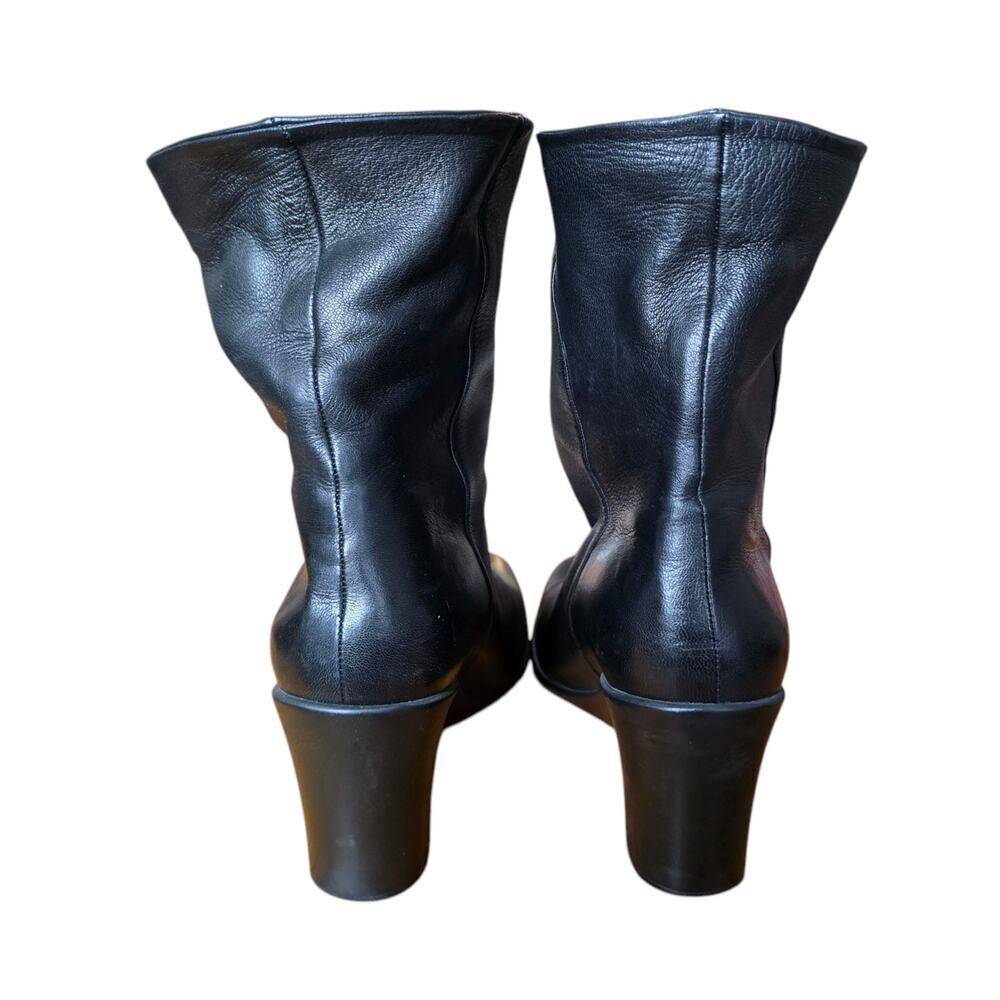 Arche woman’s black leather boots US 9 mid heel wedge - Picture 8 of 10